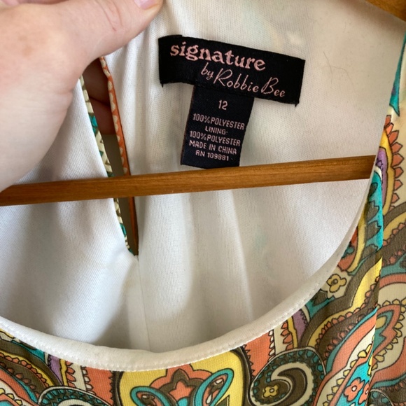 Signature by Robbie Bee Pleated Maxi Sundress Autumnal Colors Size 12 - Picture 3 of 6